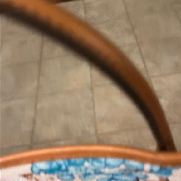 Dooney and Bourke *RARE* Hydrangea print tote. New with out tags - Picture 9 of 12